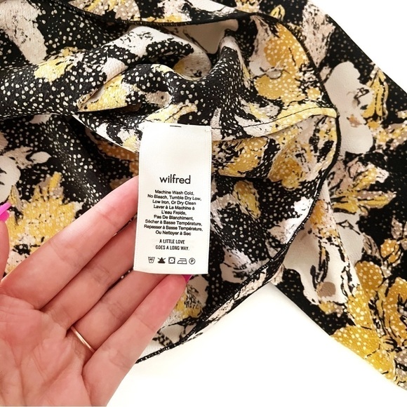 WILFRED | Morel Floral Off Shoulder Blouse Size XS Aritzia - Picture 5 of 10